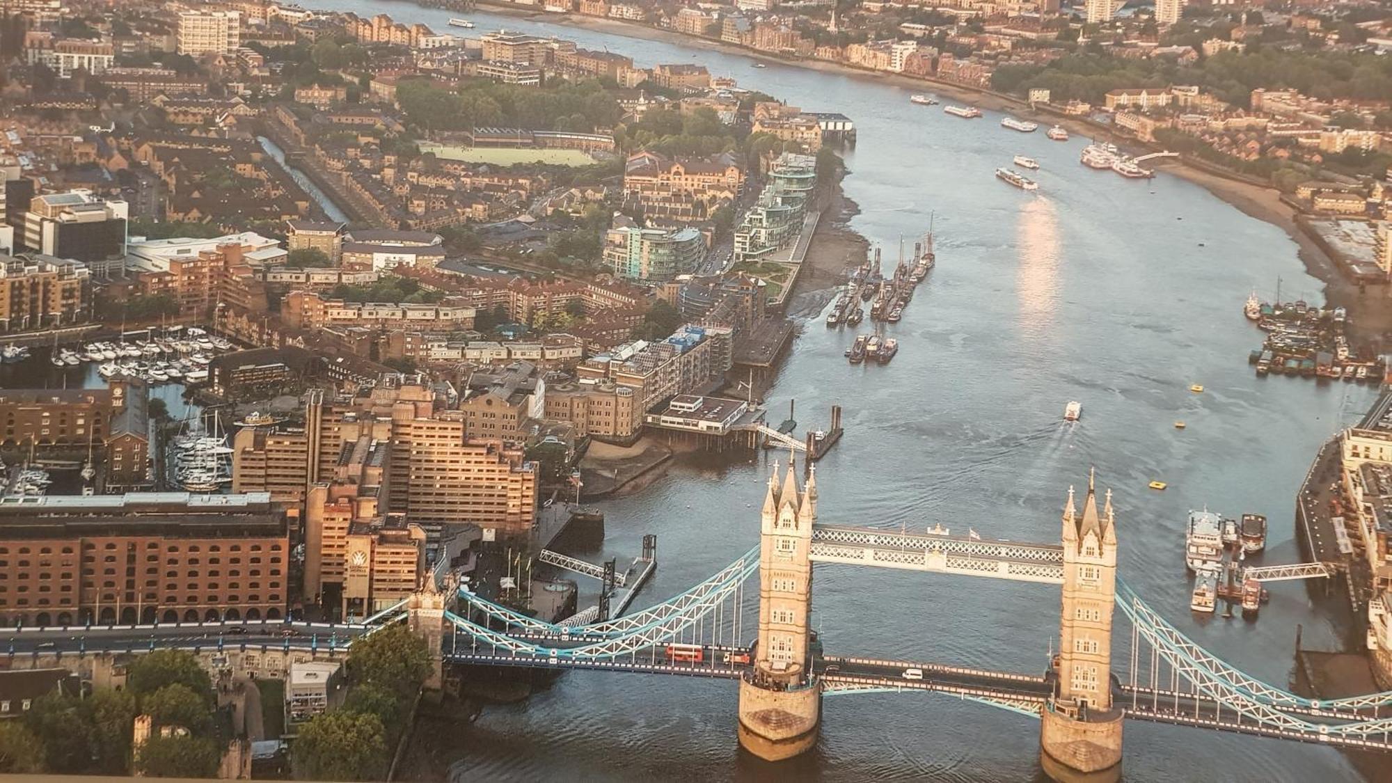 Riverside 1Br With Easy Transport 20Min To City Centre London Exterior photo